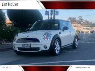 2008 MINI Cooper Base WMWMF33578TT62990 2008 MINI Cooper Base
