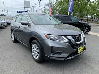 2018 Nissan Rogue S KNMAT2MV5JP588869 2018 Nissan Rogue S