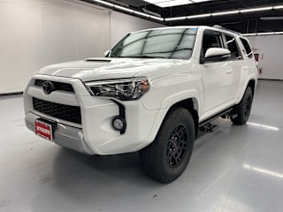 2019 Toyota 4Runner TRD Off-Road JTEBU5JR1K5675428 2019 Toyota 4Runner TRD Off-Road