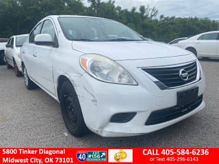 2014 Nissan Versa 1.6 SV 3N1CN7AP4EL834871 2014 Nissan Versa 1.6 SV