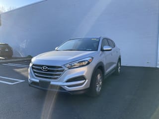 2018 Hyundai Tucson SE KM8J2CA49JU827955 2018 Hyundai Tucson SE