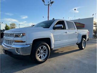 2018 Chevrolet Silverado 1500 LT 3GCUCRER9JG104486 2018 Chevrolet Silverado 1500 LT