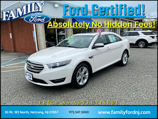 2017 Ford Taurus 1FAHP2E88HG136782 2017 Ford Taurus