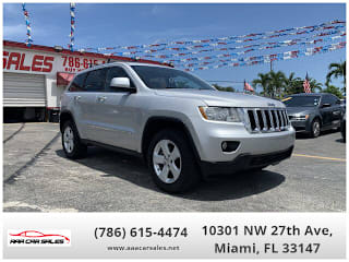 2011 Jeep Grand Cherokee Laredo 1J4RR4GG8BC526136 2011 Jeep Grand Cherokee Laredo