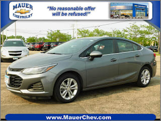 2019 Chevrolet Cruze LT 1G1BE5SM2K7110333 2019 Chevrolet Cruze LT