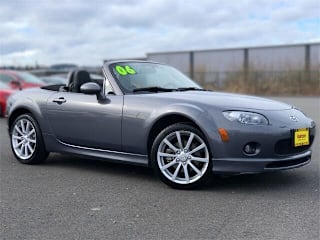 2006 Mazda MX-5 Miata JM1NC25F560110587 2006 Mazda MX-5 Miata