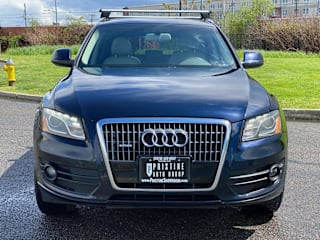 2009 Audi Q5 3.2 quattro WA1KK78R99A017072 2009 Audi Q5 3.2 quattro
