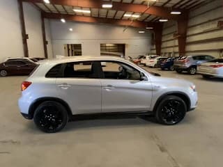 2018 Mitsubishi Outlander Sport LE JA4AP3AU6JU007512 2018 Mitsubishi Outlander Sport LE