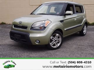 2010 Kia Soul + KNDJT2A23A7102490 2010 Kia Soul +