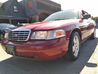 2003 Ford Crown Victoria LX 2FAHP74W33X184724 2003 Ford Crown Victoria LX
