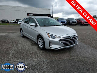 2019 Hyundai Elantra SE 5NPD74LF6KH449077 2019 Hyundai Elantra SE