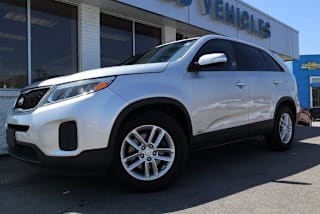 2014 Kia Sorento LX 5XYKTCA63EG541873 2014 Kia Sorento LX