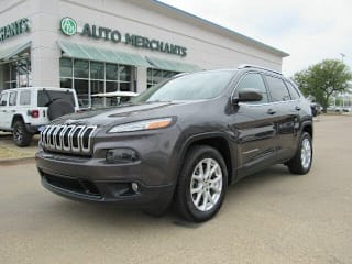 2017 Jeep Cherokee Latitude 1C4PJLCB1HW585724 2017 Jeep Cherokee Latitude