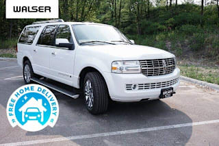 2010 Lincoln Navigator L Base 5LMJJ3J53AEJ00295 2010 Lincoln Navigator L Base