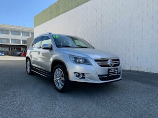 2010 Volkswagen Tiguan SE 4Motion WVGBV9AX0AW510837 2010 Volkswagen Tiguan SE 4Motion