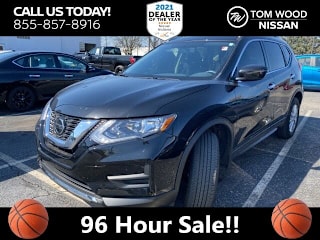 2018 Nissan Rogue KNMAT2MV9JP605768 2018 Nissan Rogue