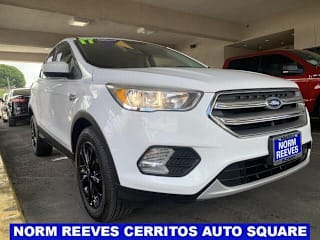 2017 Ford Escape SE 1FMCU0GD4HUE97256 2017 Ford Escape SE