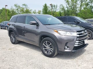 2017 Toyota Highlander XLE 5TDKZRFH5HS508943 2017 Toyota Highlander XLE