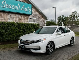 2017 Honda Accord EX-L V6 w/Navi w/Honda Sensing 1HGCR3F06HA002953 2017 Honda Accord EX-L V6 w/Navi w/Honda Sensing