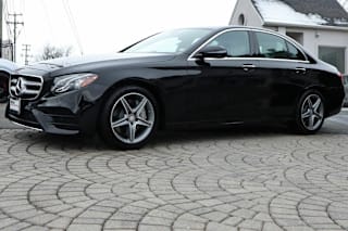 2017 Mercedes-Benz E-Class WDDZF4KB8HA027311 2017 Mercedes-Benz E-Class