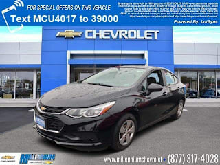 2018 Chevrolet Cruze 1G1BC5SM0J7104017 2018 Chevrolet Cruze