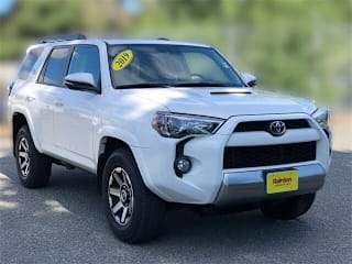 2019 Toyota 4Runner TRD Off-Road Premium JTEBU5JR6K5680303 2019 Toyota 4Runner TRD Off-Road Premium