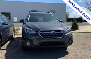 2018 Subaru Outback 2.5i Limited 4S4BSANC3J3282433 2018 Subaru Outback 2.5i Limited