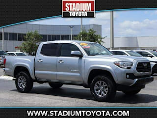 2018 Toyota Tacoma SR5 V6 3TMCZ5AN4JM144028 2018 Toyota Tacoma SR5 V6
