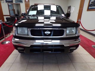 2000 Nissan Frontier XE 1N6ED27T8YC305985 2000 Nissan Frontier XE