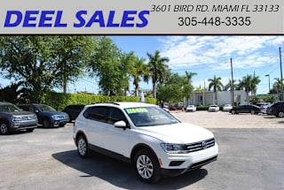 2018 Volkswagen Tiguan 3VV1B7AX6JM071108 2018 Volkswagen Tiguan