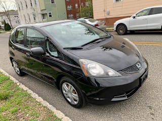 2010 Honda Fit Base JHMGE8H29AS013015 2010 Honda Fit Base