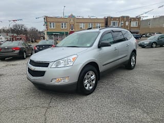 2010 Chevrolet Traverse LS 1GNLVEED8AS138132 2010 Chevrolet Traverse LS
