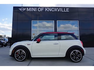 2017 MINI Hardtop 2 Door WMWXM9C55HT998099 2017 MINI Hardtop 2 Door