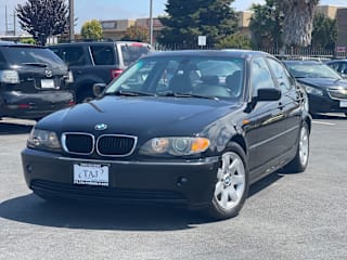 2003 BMW 3 Series 325i WBAET37483NJ29700 2003 BMW 3 Series 325i