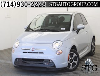 2017 FIAT 500e Base 3C3CFFGE5HT697796 2017 FIAT 500e Base
