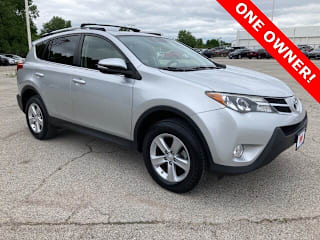 2014 Toyota RAV4 XLE JTMRFREV0EJ002265 2014 Toyota RAV4 XLE
