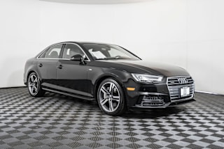 2017 Audi A4 2.0T quattro Premium Plus WAUENAF44HN060480 2017 Audi A4 2.0T quattro Premium Plus