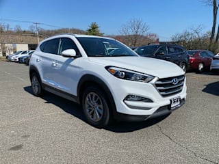 2017 Hyundai Tucson SE Plus KM8J3CA49HU529042 2017 Hyundai Tucson SE Plus