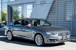 2019 Audi A4 WAUHMAF40KA014739 2019 Audi A4