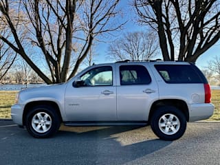 2011 GMC Yukon SLT 1GKS2CE07BR241165 2011 GMC Yukon SLT