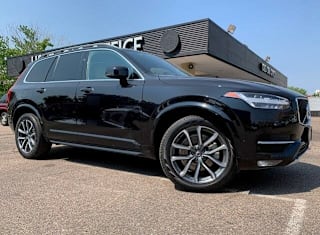 2018 Volvo XC90 T6 Momentum YV4A22PK0J1204257 2018 Volvo XC90 T6 Momentum