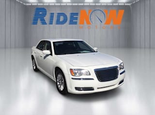 2014 Chrysler 300 Base 2C3CCAAG1EH373044 2014 Chrysler 300 Base