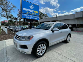 2013 Volkswagen Touareg WVGEF9BP3DD009093 2013 Volkswagen Touareg