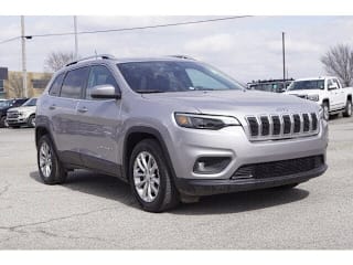 2019 Jeep Cherokee 1C4PJLCB3KD204796 2019 Jeep Cherokee