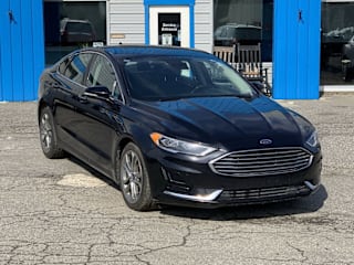 2019 Ford Fusion SEL 3FA6P0CD2KR139267 2019 Ford Fusion SEL