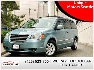 2010 Chrysler Town and Country 2A4RR5D19AR305351 2010 Chrysler Town and Country
