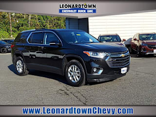 2018 Chevrolet Traverse LT Cloth 1GNERGKW8JJ100808 2018 Chevrolet Traverse LT Cloth