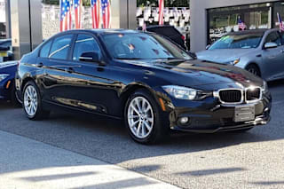 2017 BMW 3 Series 320i xDrive WBA8E5G56HNU42196 2017 BMW 3 Series 320i xDrive