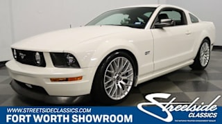 2006 Ford Mustang GT Deluxe 1ZVHT82H765170358 2006 Ford Mustang GT Deluxe