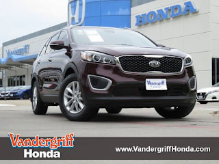 2018 Kia Sorento LX 5XYPG4A30JG416636 2018 Kia Sorento LX